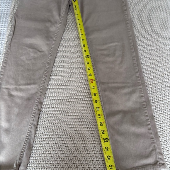 Levi’s 502 tan pants. In excellent condition. Size 29/31 - Picture 13 of 13